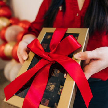 Chocolate Gift Box<br>
Cocoa Rome<br>$39 Chocolate Gift Box