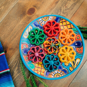 Buñuelo<br>Buñuelitas<br>$6 Buñuelo