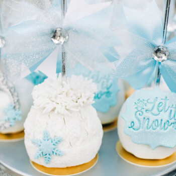 Custom Holiday Candy Apples<br>Kikis Treats<br>$16