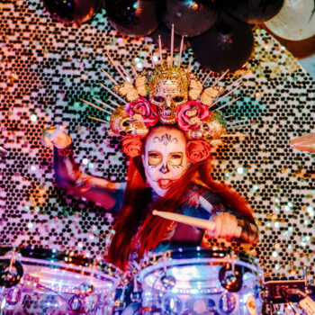 Live Drummer/DJ<br>
Neon Pony<br>
coming soon Live Drummer/DJ-Neon Pony